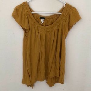 Beautiful mustard yellow top